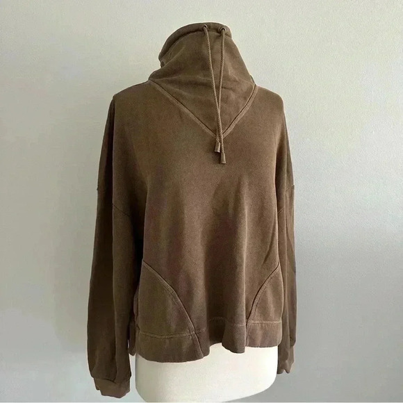 NWOT New Wrap London Sweatshirt High Neck - Picture 1 of 9
